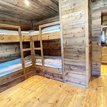 Appart Luxe & Charme - Ski In & Out Apartment *